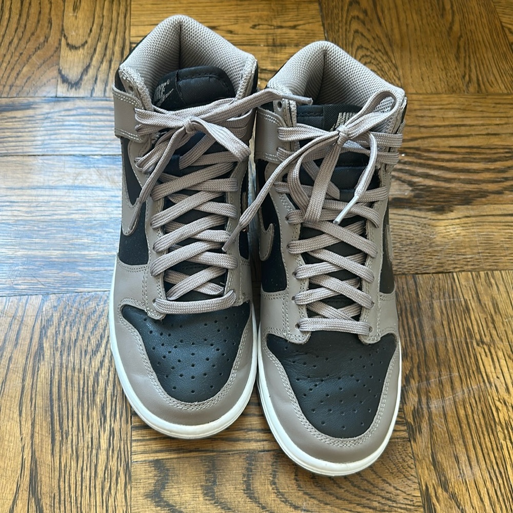 Nike Dunk "High Moon Fossil"